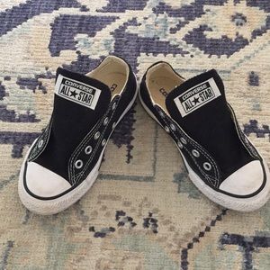 Kids converse